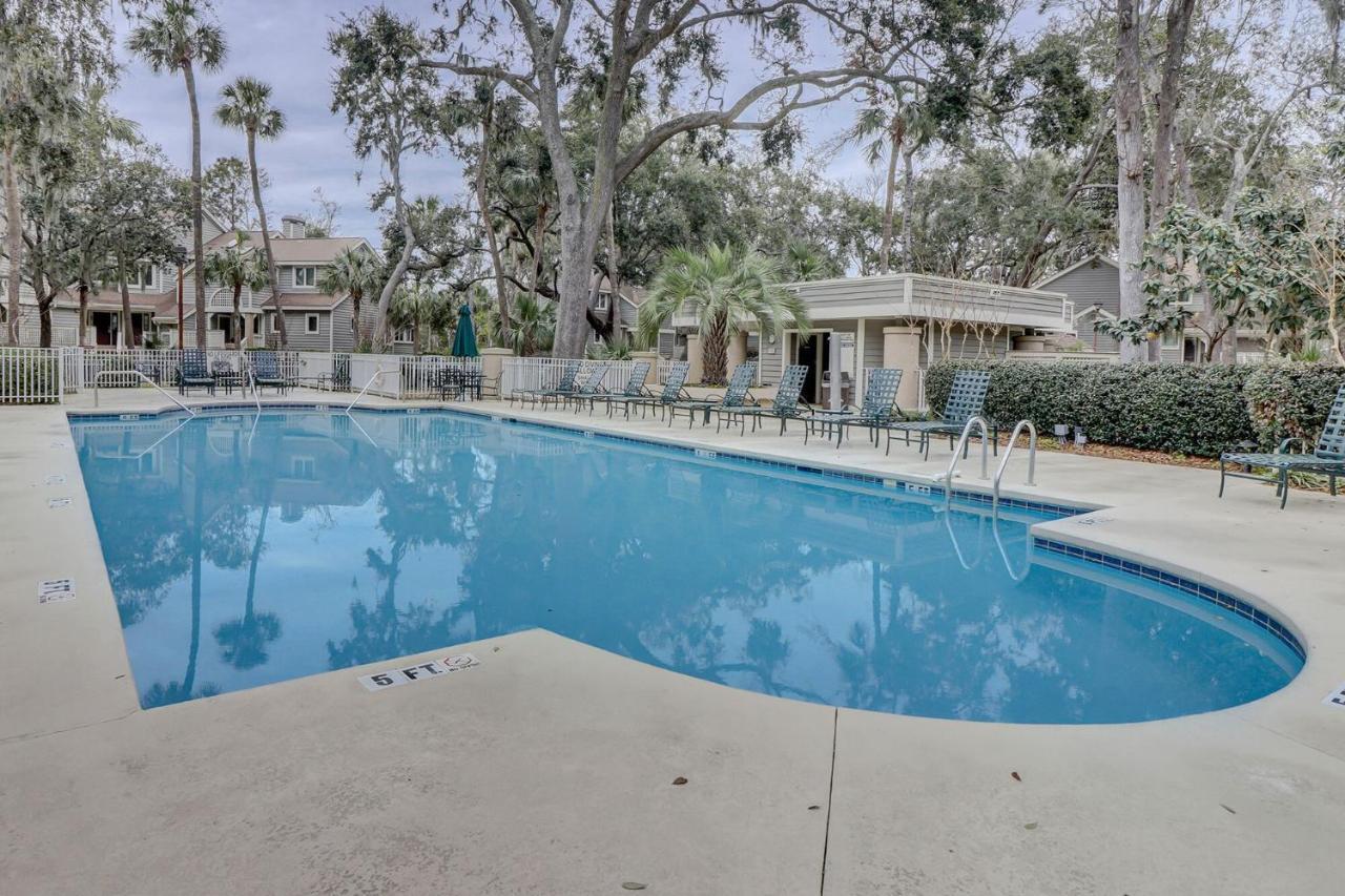 Villa 7611 Huntington *