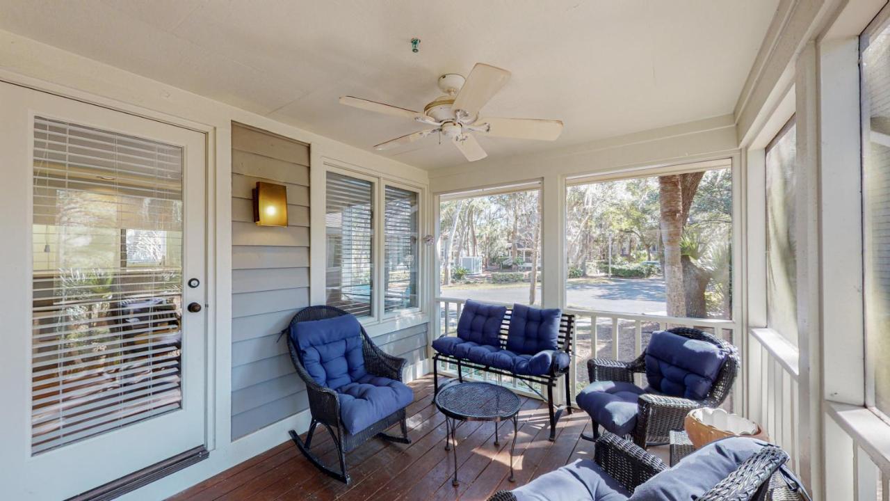 7611 Huntington Villa