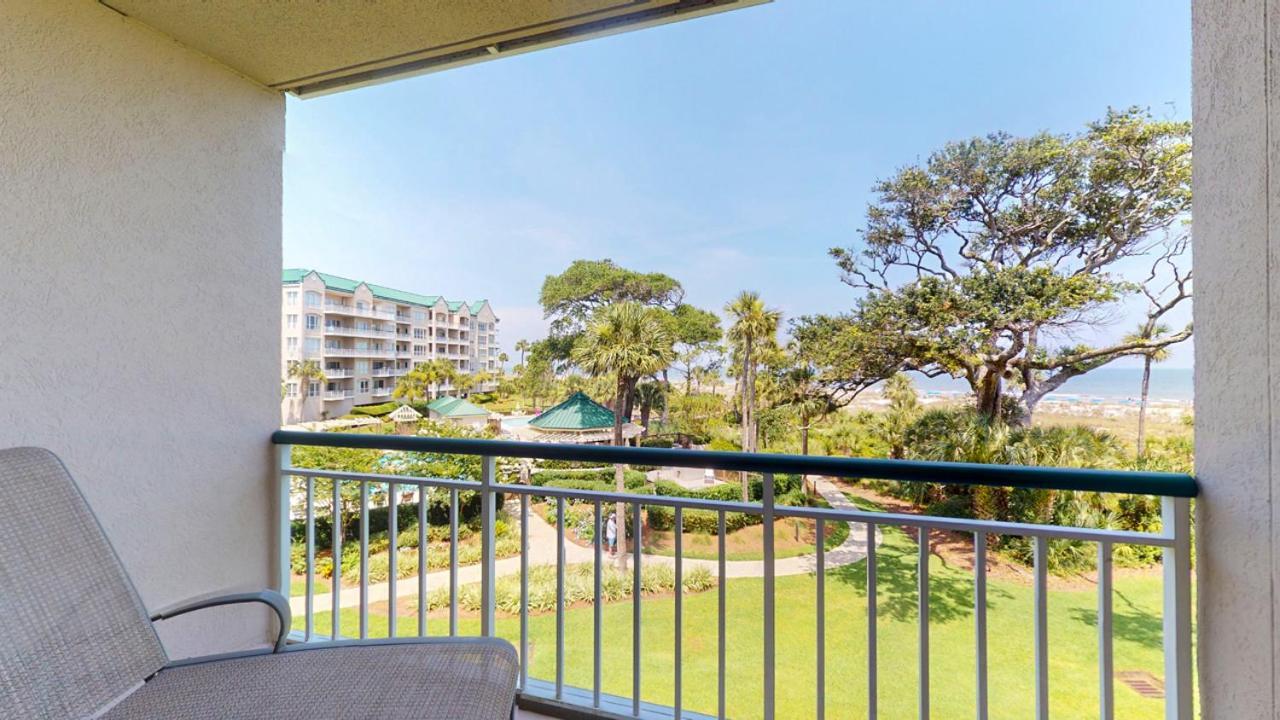 Villa 3208 Windsor Court South