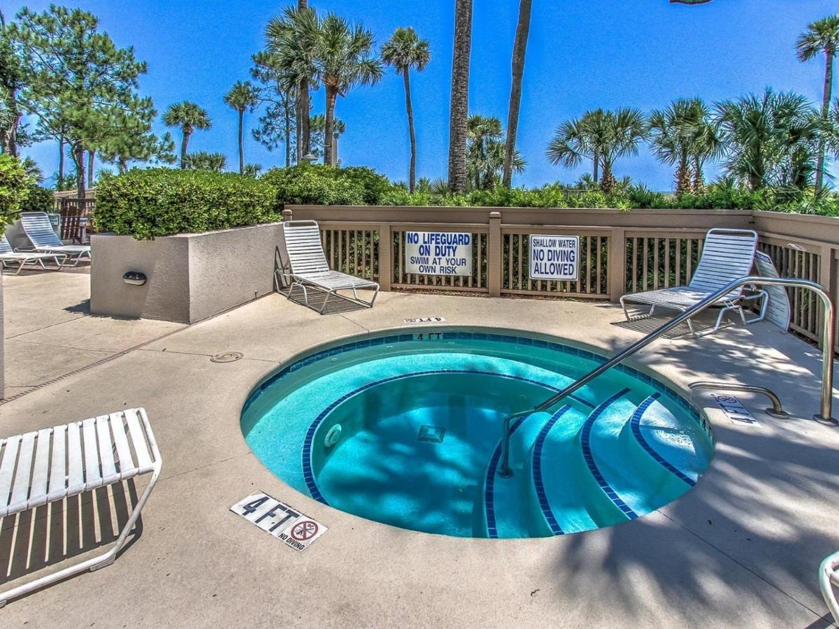 3208 Windsor Court South Villa *