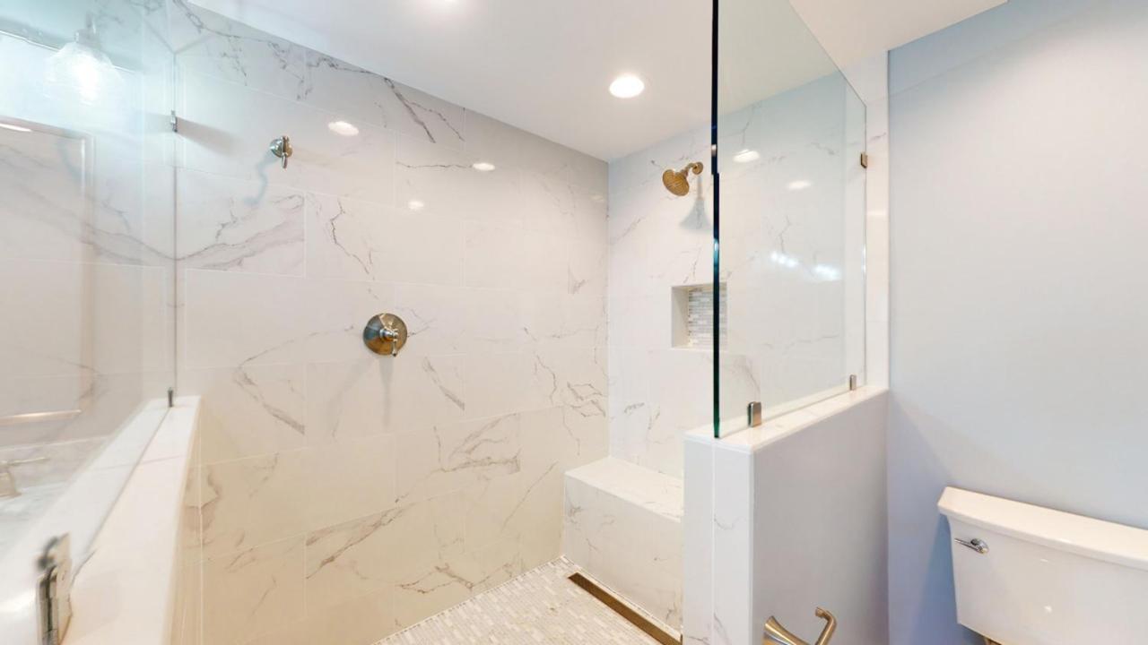 5107 Hampton Place South * Hilton Head Island