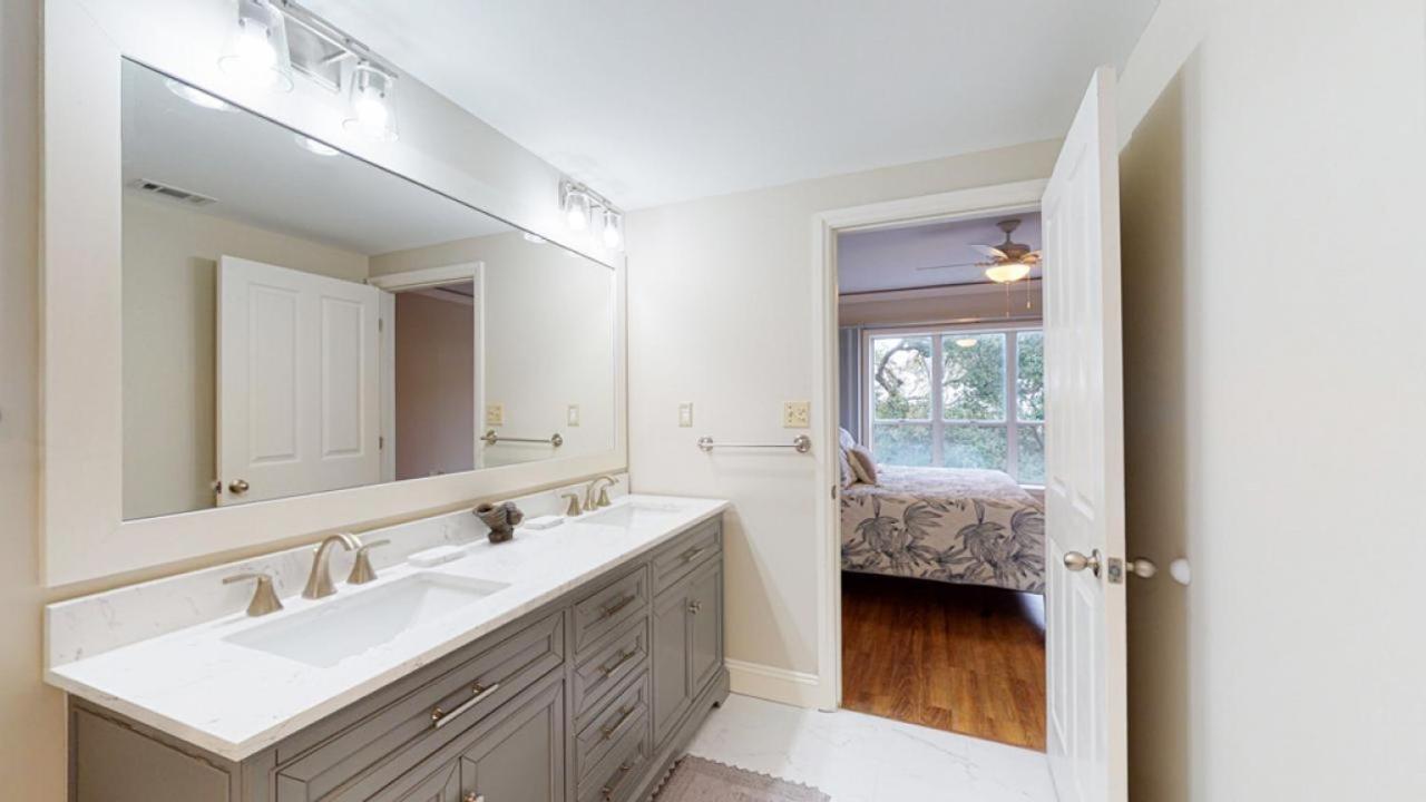 Villa 306 Windsor Place *