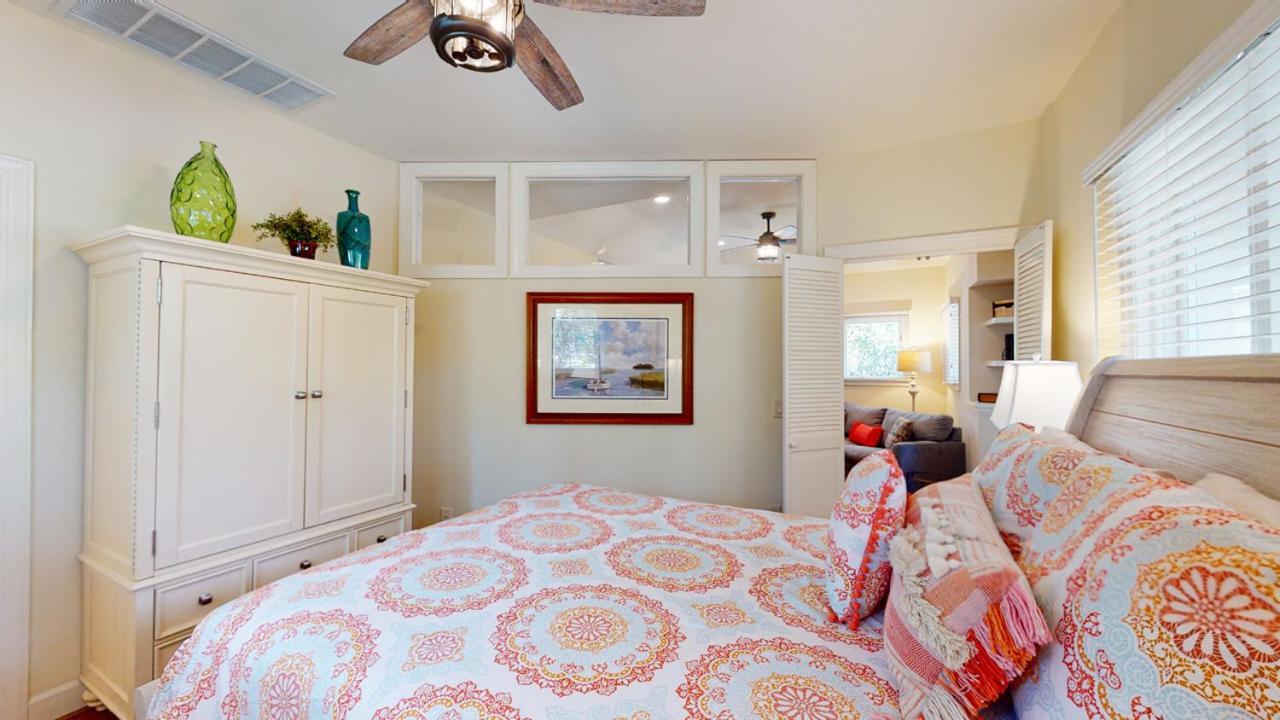 2 Lee Shore Holiday home *