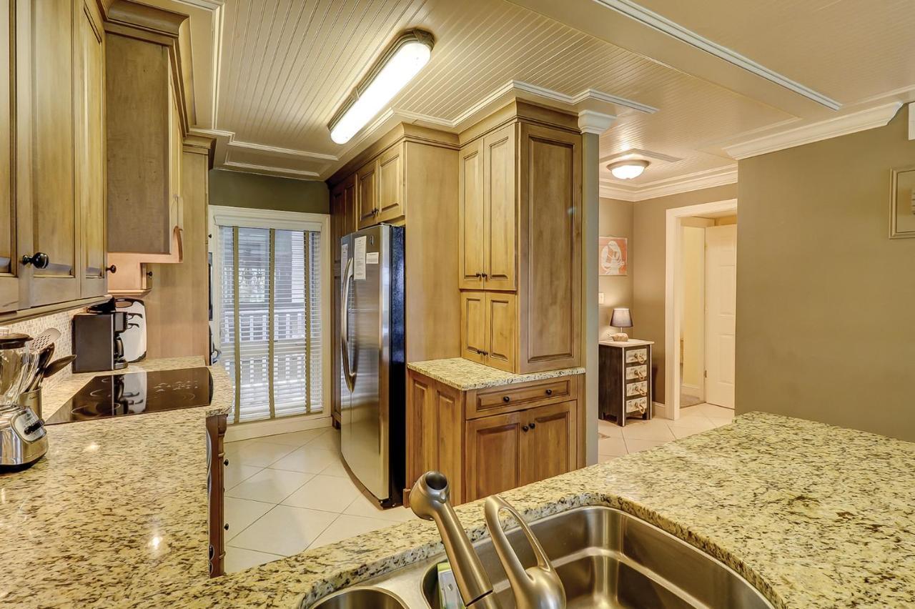 Holiday home 211 Shorewood 2 Bedroom Oceanfront