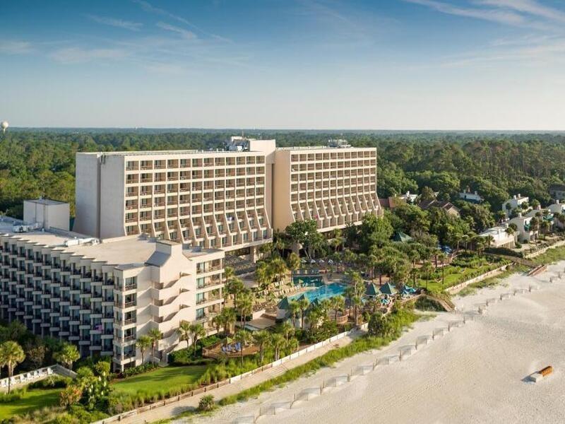 Resort Hilton Beachfront & 5*
