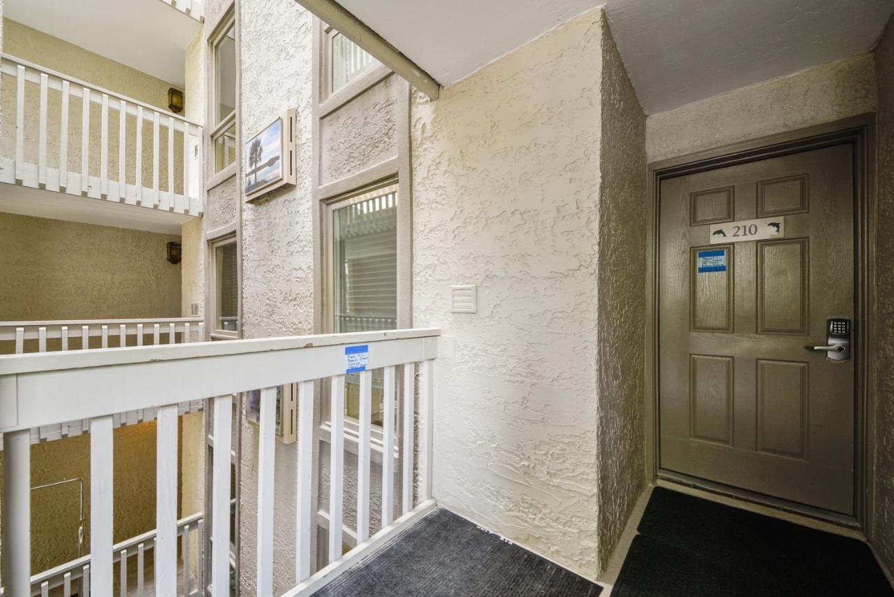 Resort Shorewood Unit 210
