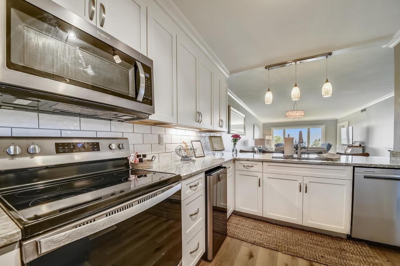 Shorewood Unit 210 *