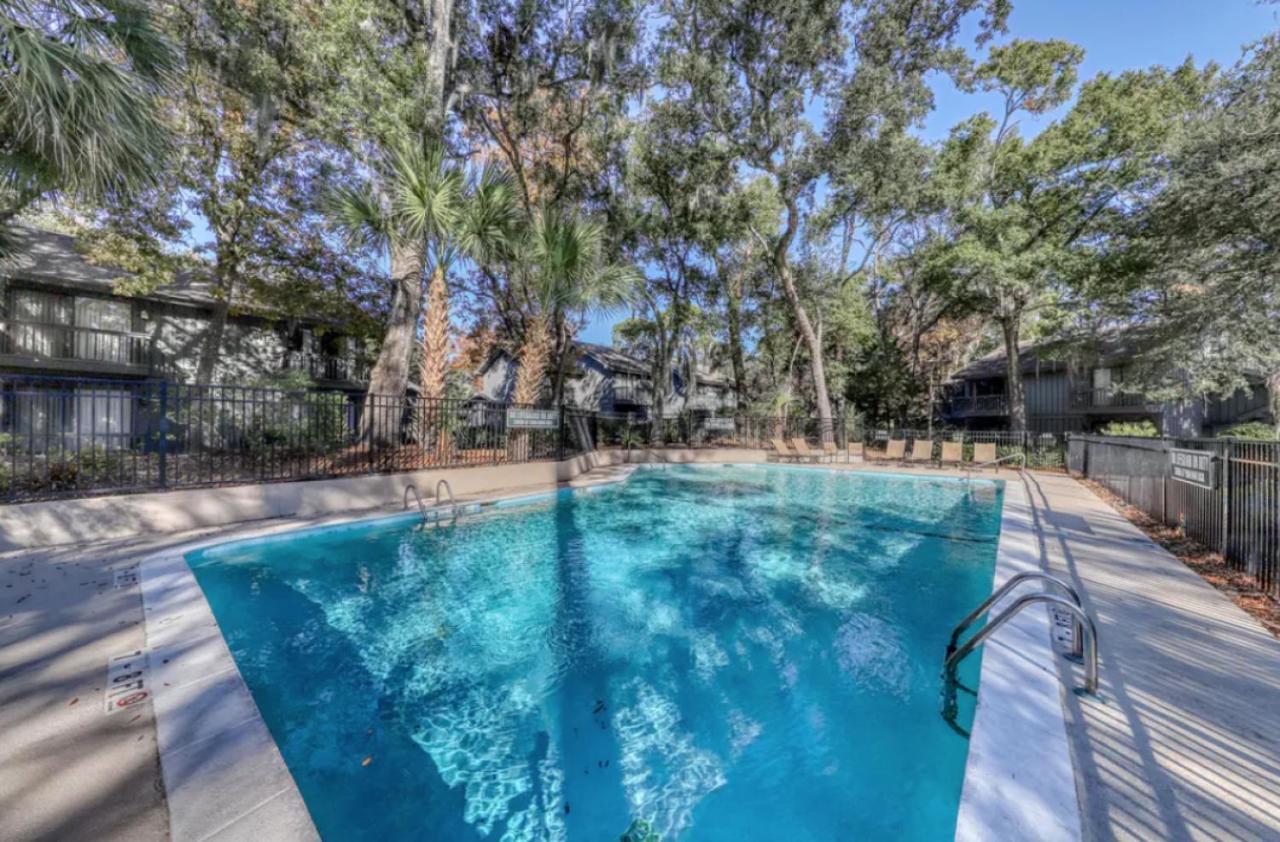 11 Hickory Cove Villa