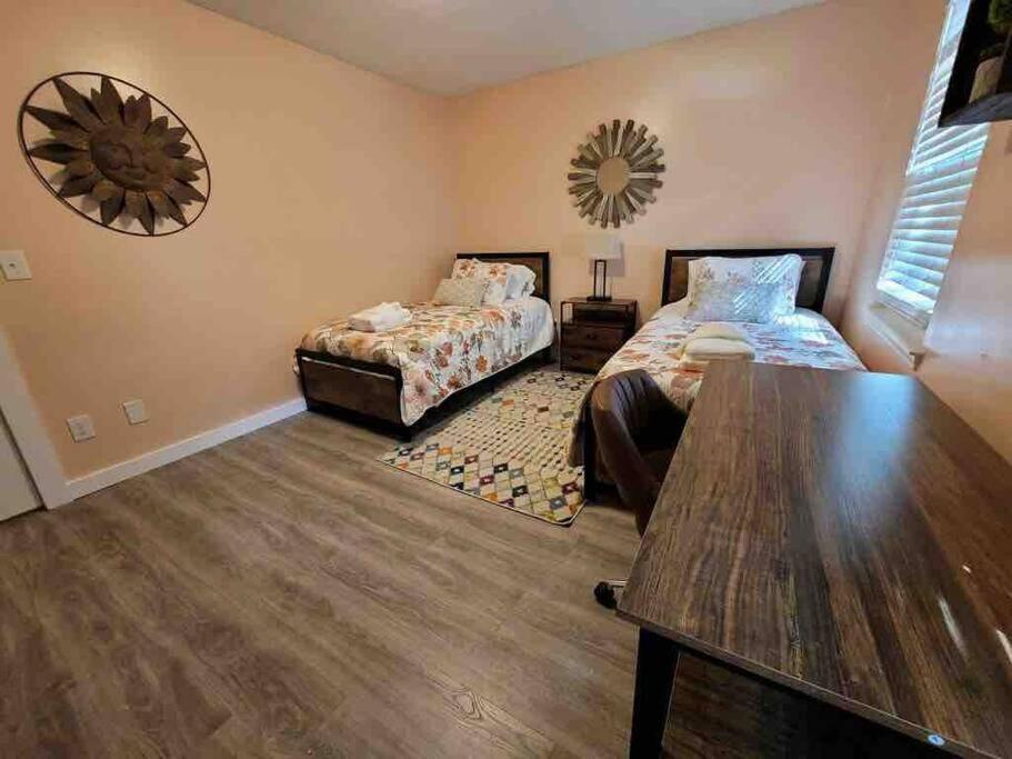 Elegant 2-bedroom Pet-friendly W 2 Parking Spaces * Hilton Head Island