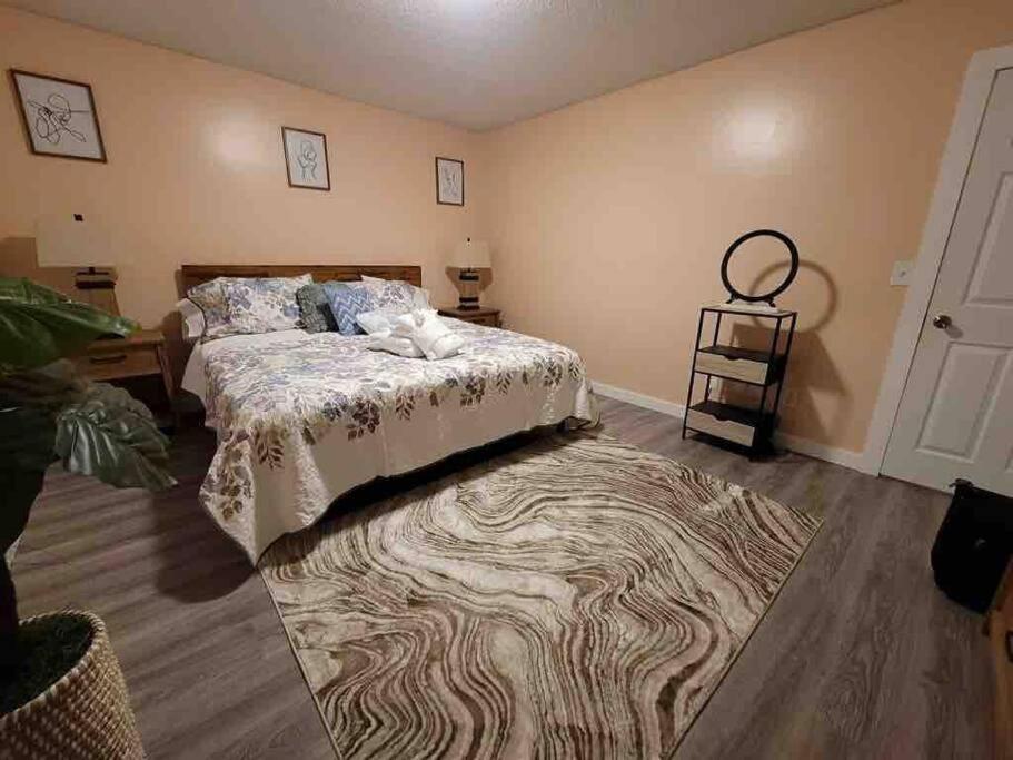 Apartment Elegant 2-bedroom Pet-friendly W 2 Parking Spaces Hilton Head Island