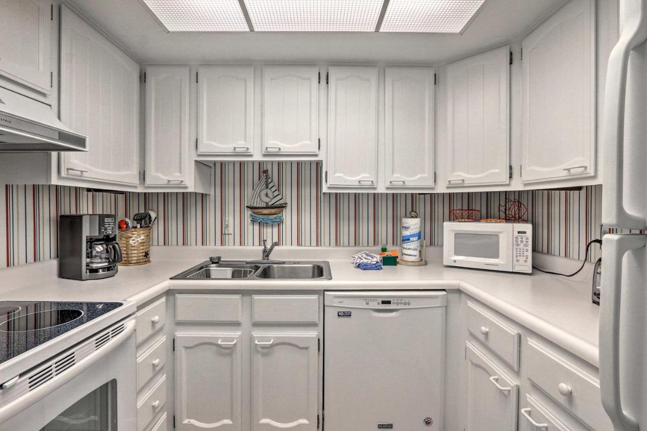 Apartment Coastal Sea Pines Escape Walk To Beach! *
