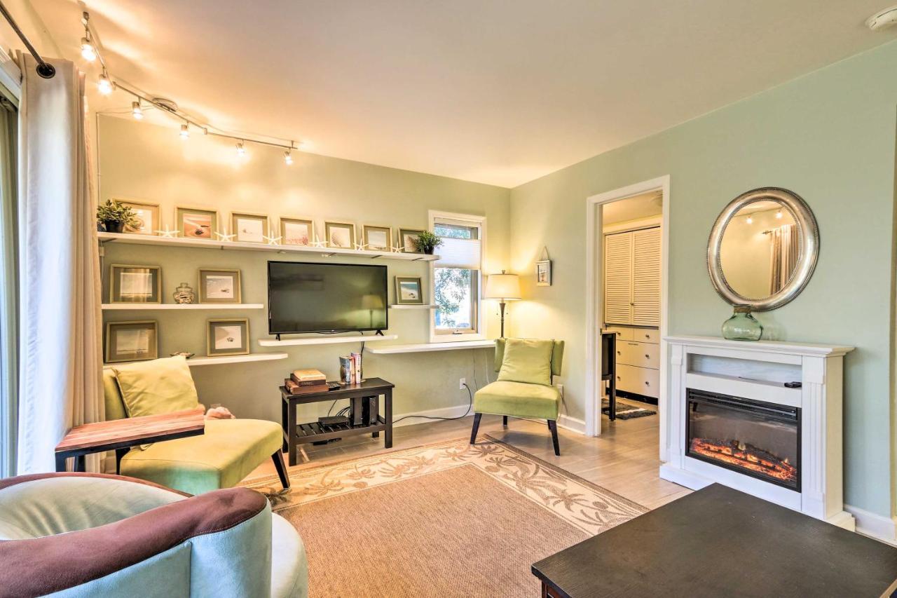 Hilton Head Half Mi To Coligny Beach! Apartment