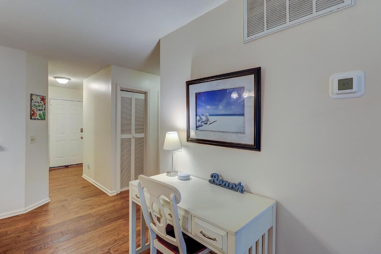 7103 Treetops 2 Bedroom Forest