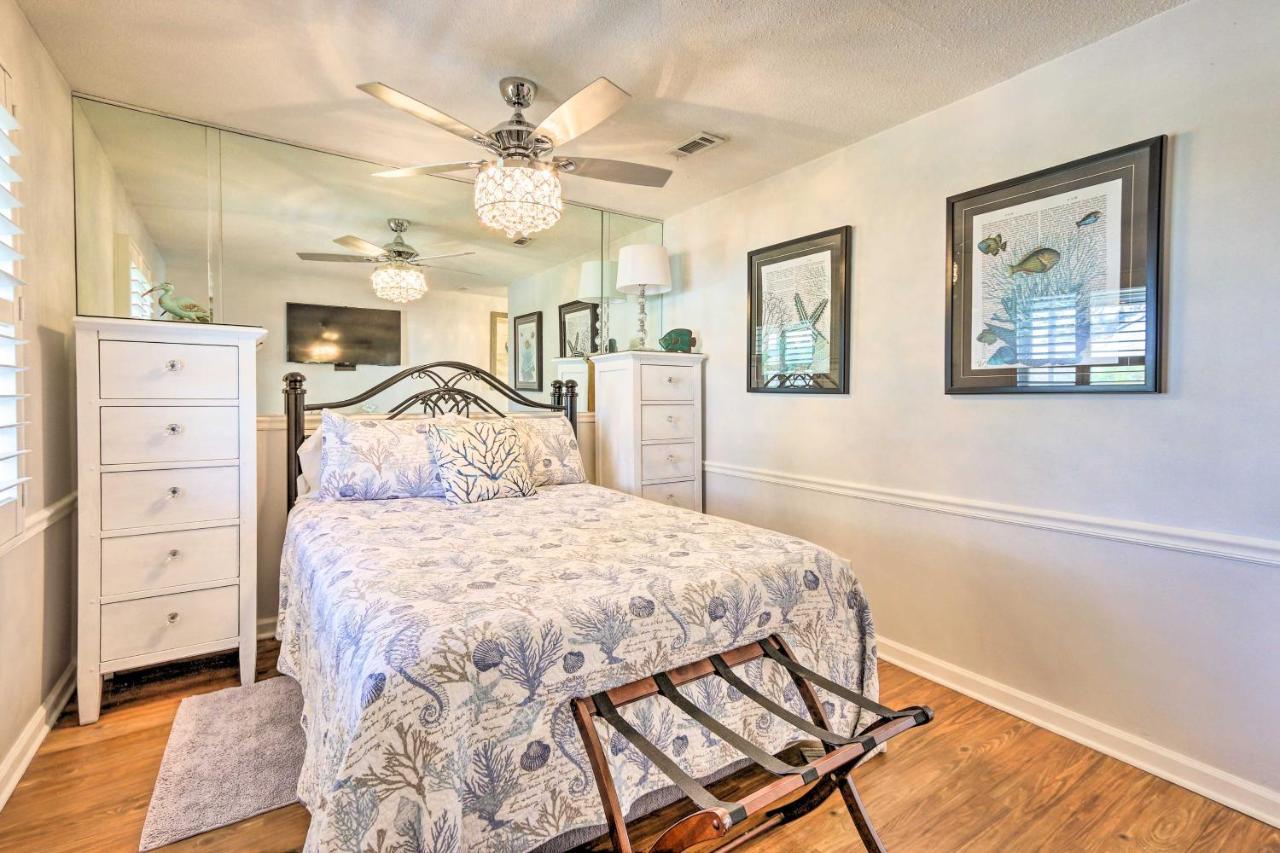 Beachfront With Pool Access In Hilton Head!