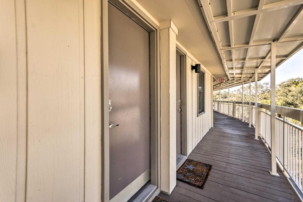 Beachfront With Pool Access In Hilton Head!