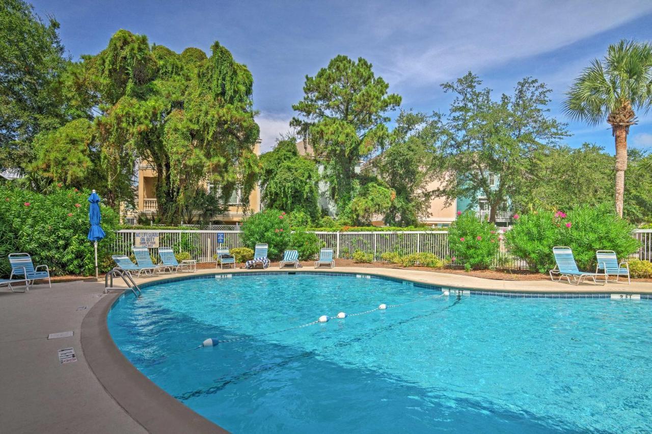 Bright And Beachy Getaway On Hilton Head Island! Apartment