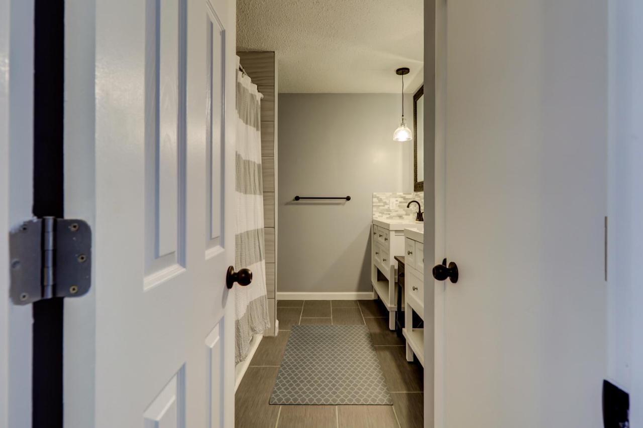 Holiday home #82 Spectacular Ideal Location 2bdr/2parking *