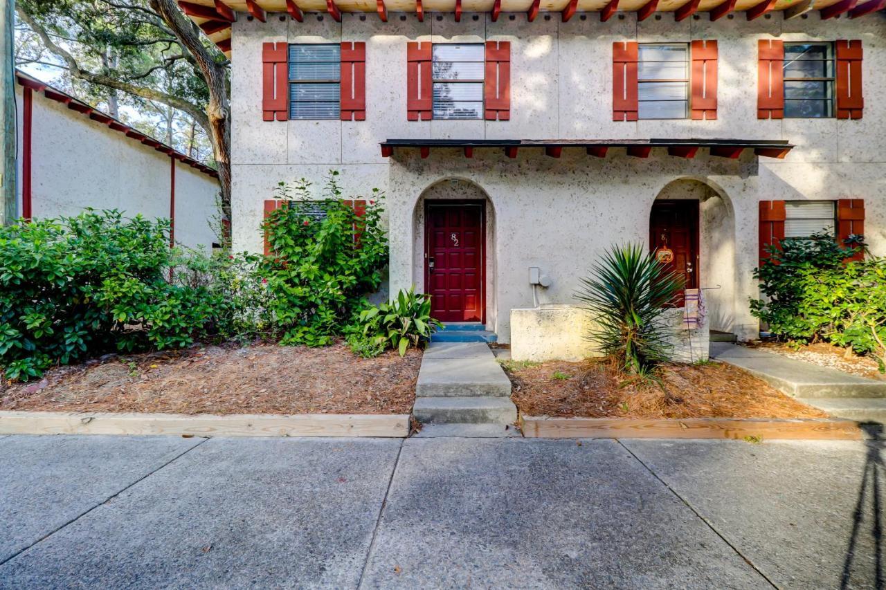 #82 Spectacular Ideal Location 2bdr/2parking * Hilton Head Island