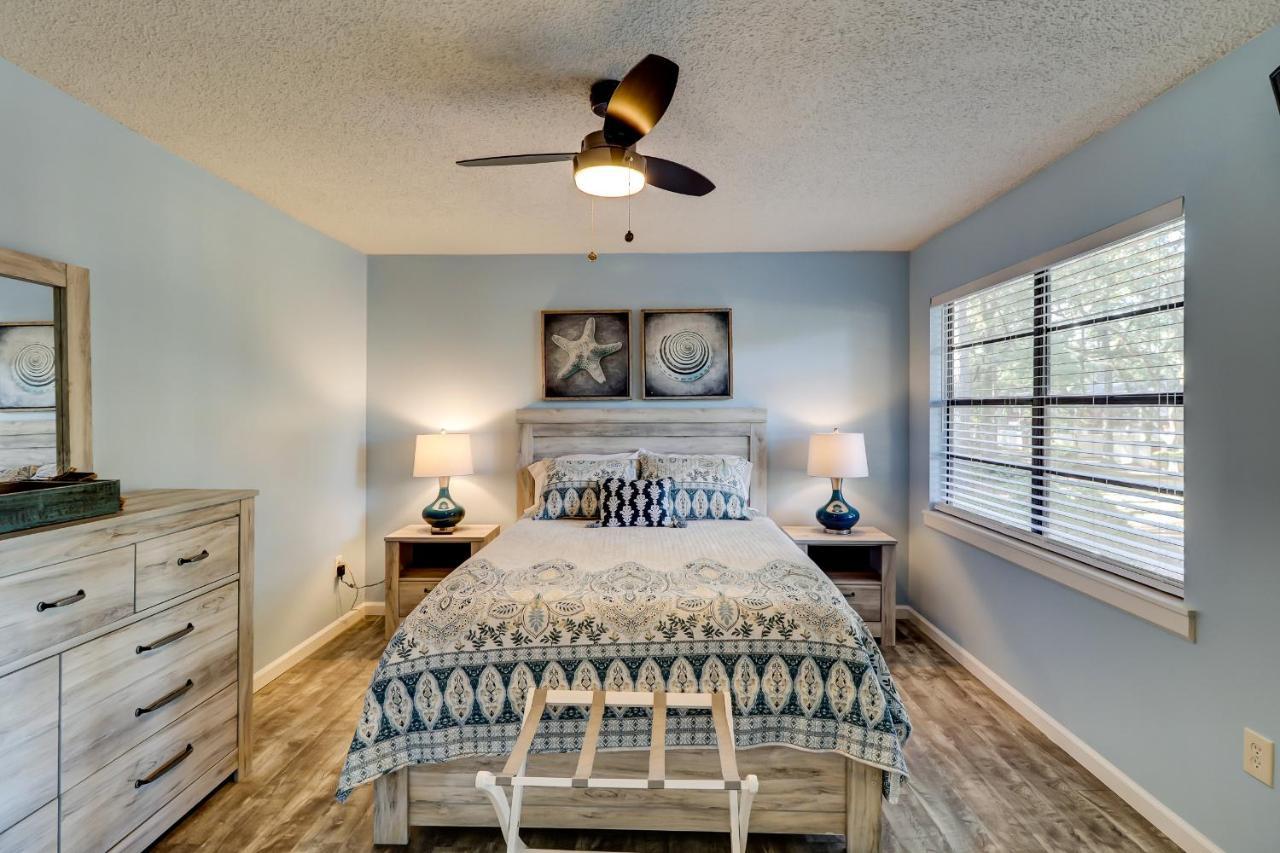 #82 Spectacular Ideal Location 2bdr/2parking Holiday home Hilton Head Island