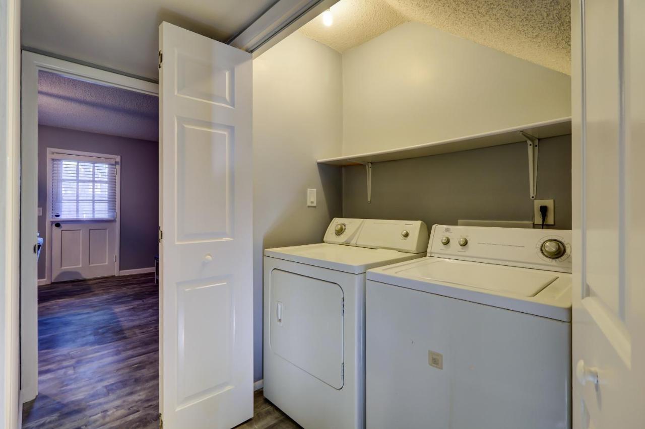 Holiday home #82 Spectacular Ideal Location 2bdr/2parking *