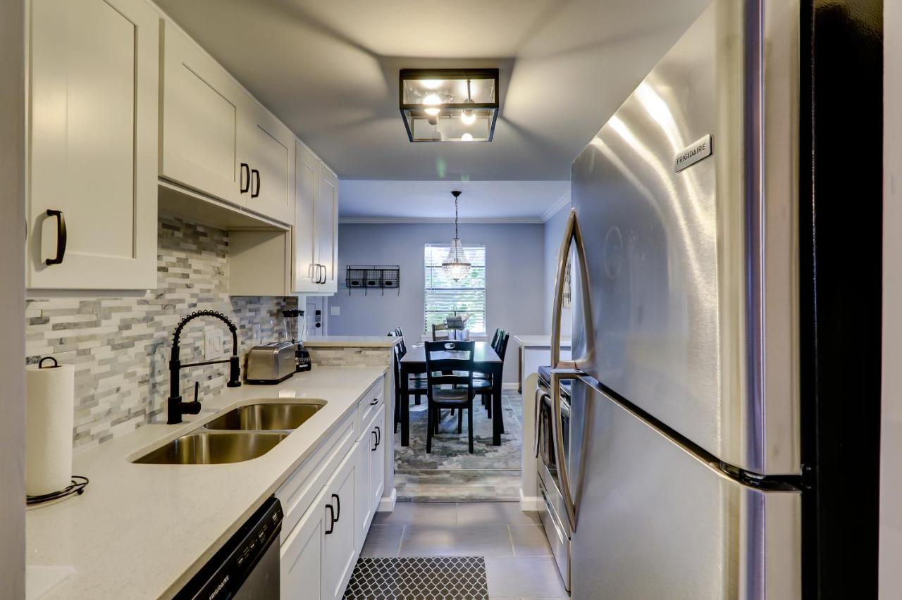 #82 Spectacular Ideal Location 2bdr/2parking Holiday home