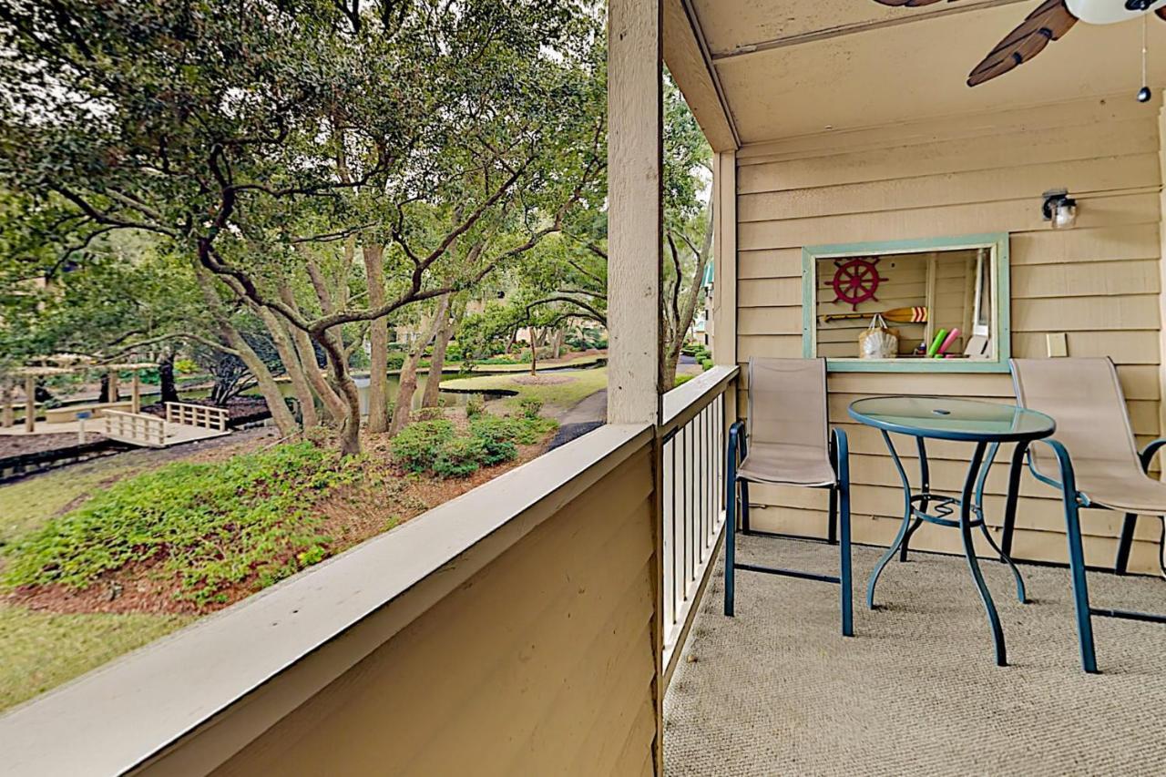 On Port Royal Sound Iv Apartment