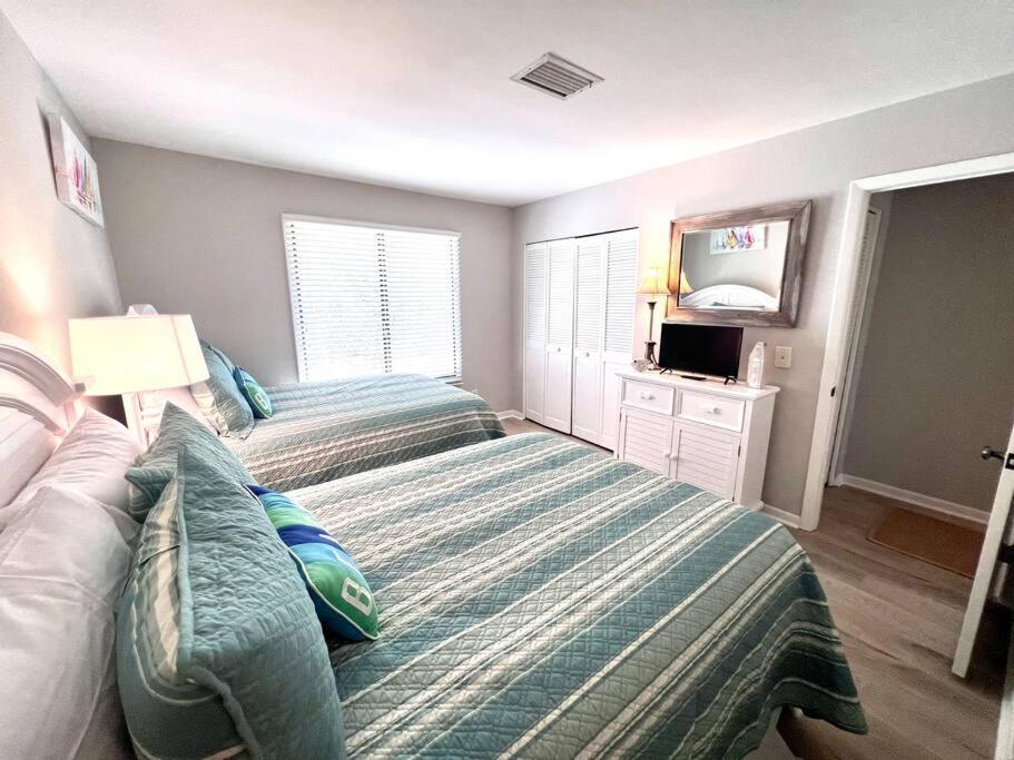 Villa New Pics! Harbour Town 3br/3ba - Pool Access - Book Now *