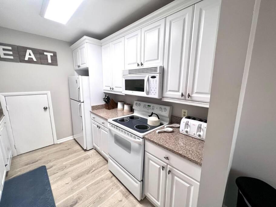 Villa New Pics! Harbour Town 3br/3ba - Pool Access - Book Now Hilton Head Island