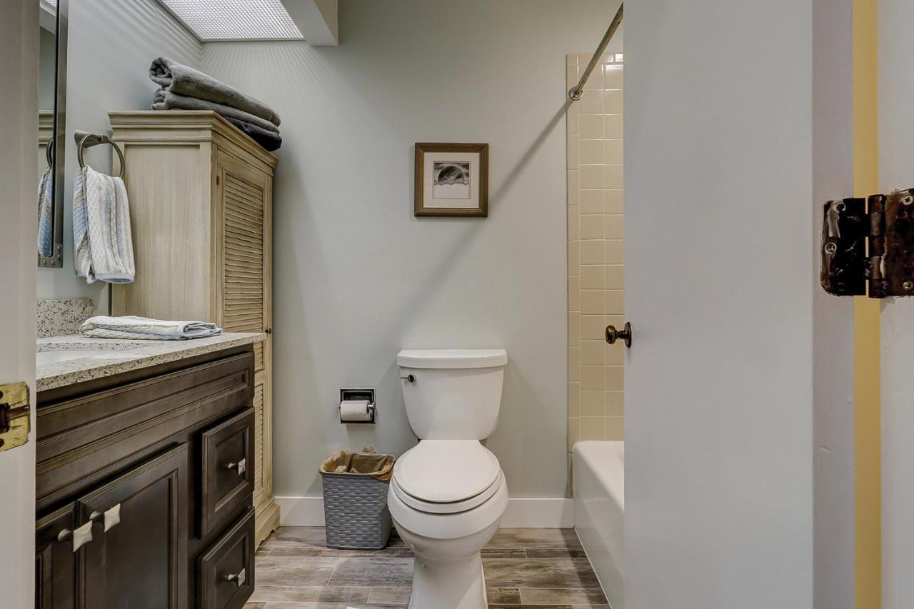 147 Greens 2 Bedroom 25 Ba Golf Shipyard Hilton Head Island