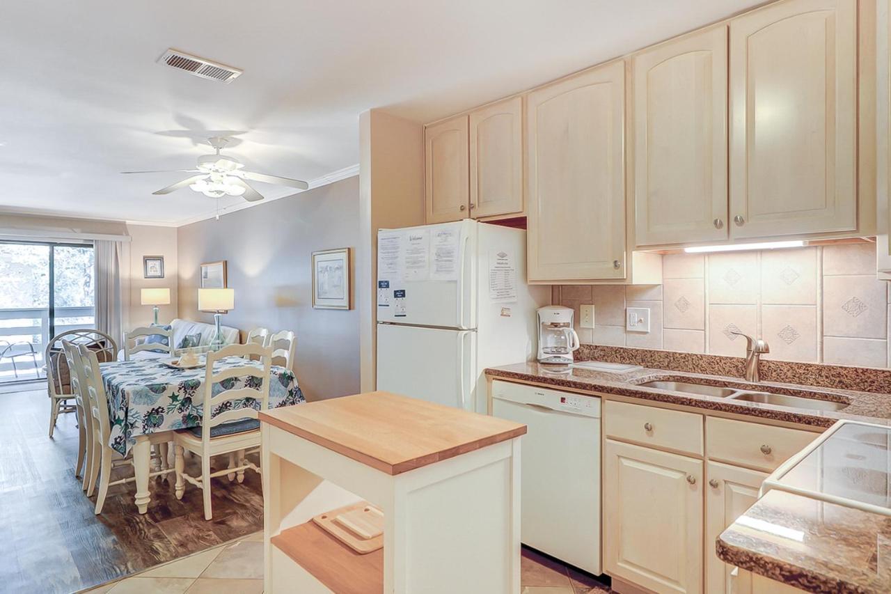 Apartment Fiddlers Cove 22j