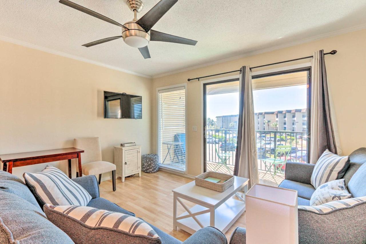 Apartment Pool And Hilton Head Island