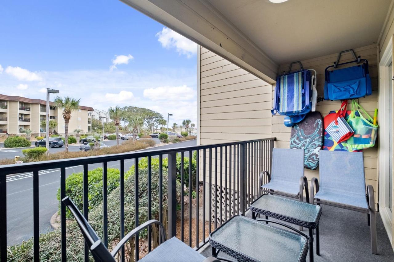 Luxury Beach With Amazing Amenities Biggest Pool On Hhi Beach Tennis Apartment Hilton Head Island