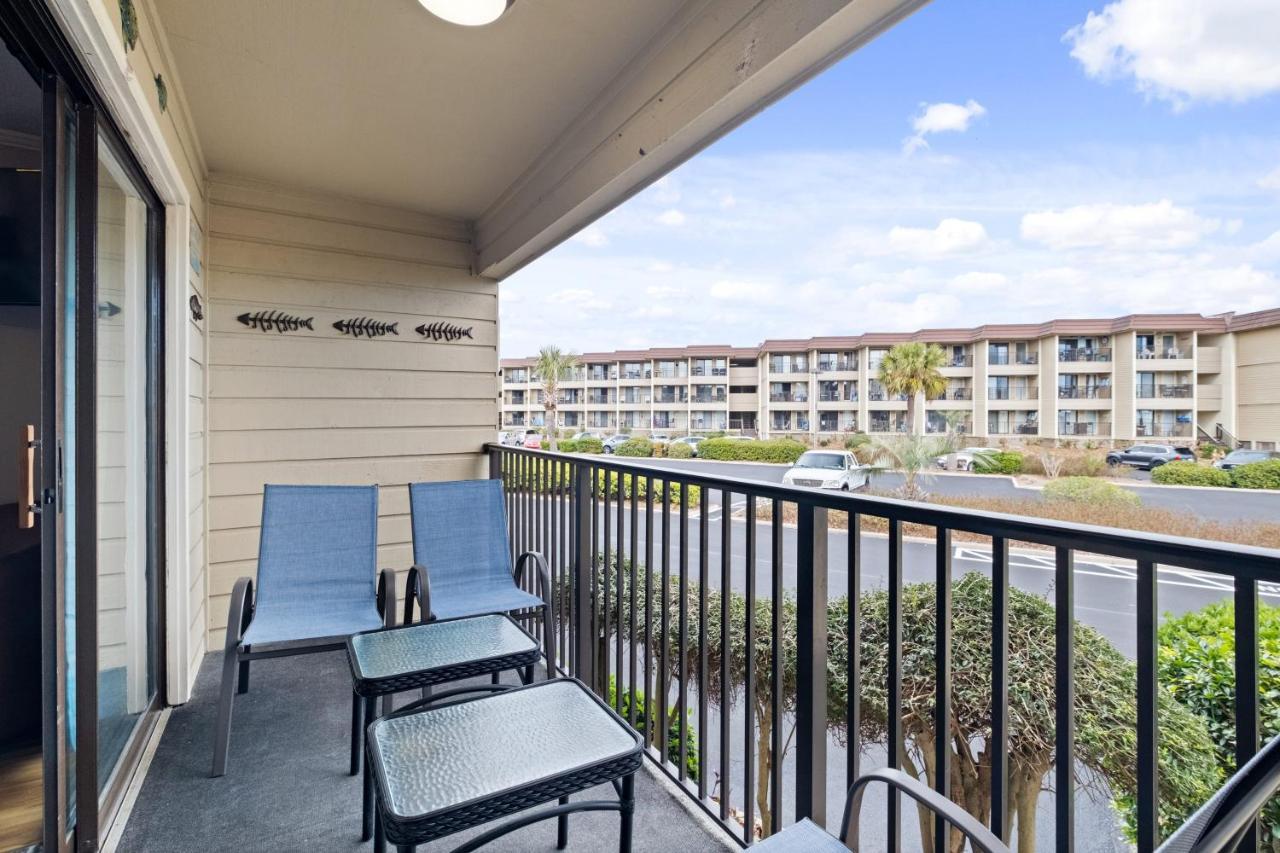 Luxury Beach With Amazing Amenities Biggest Pool On Hhi Beach Tennis Apartment