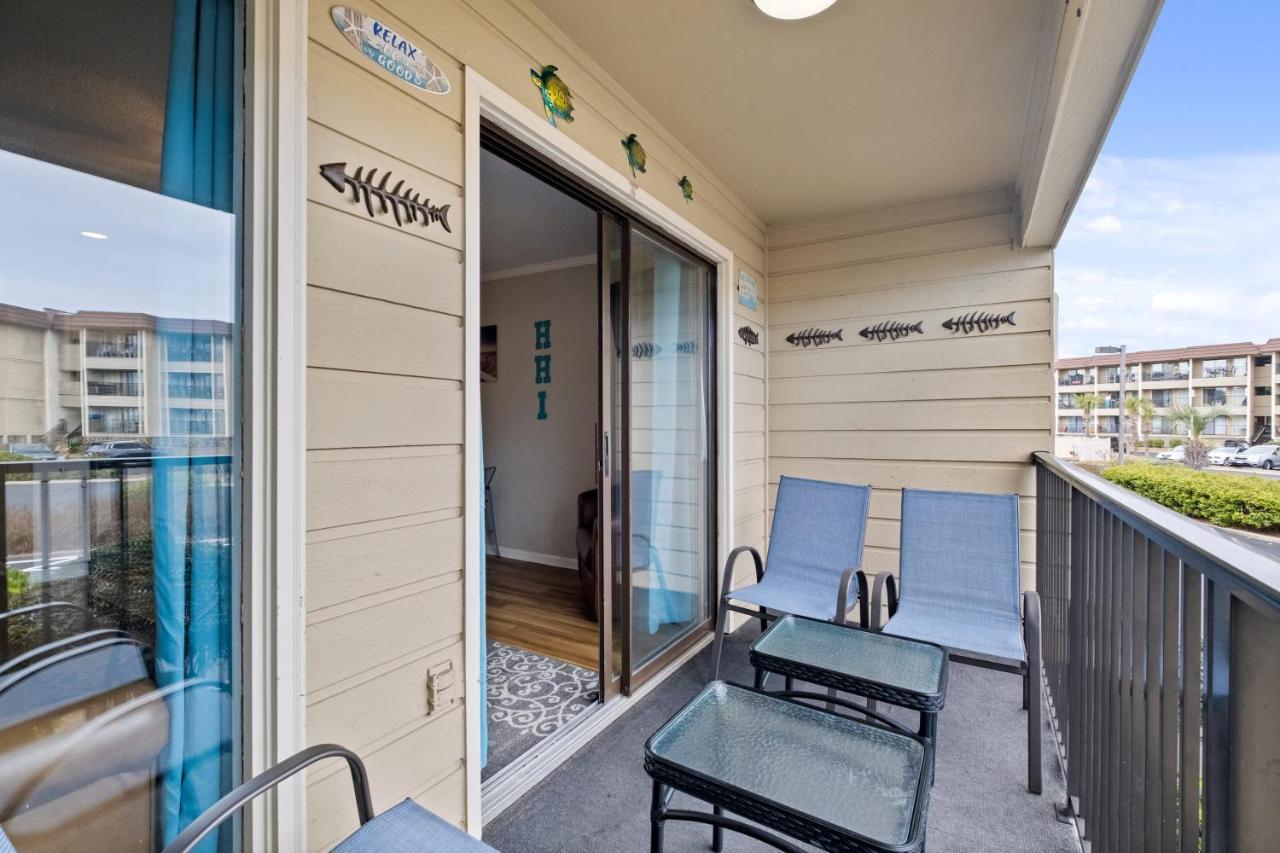 Luxury Beach With Amazing Amenities Biggest Pool On Hhi Beach Tennis