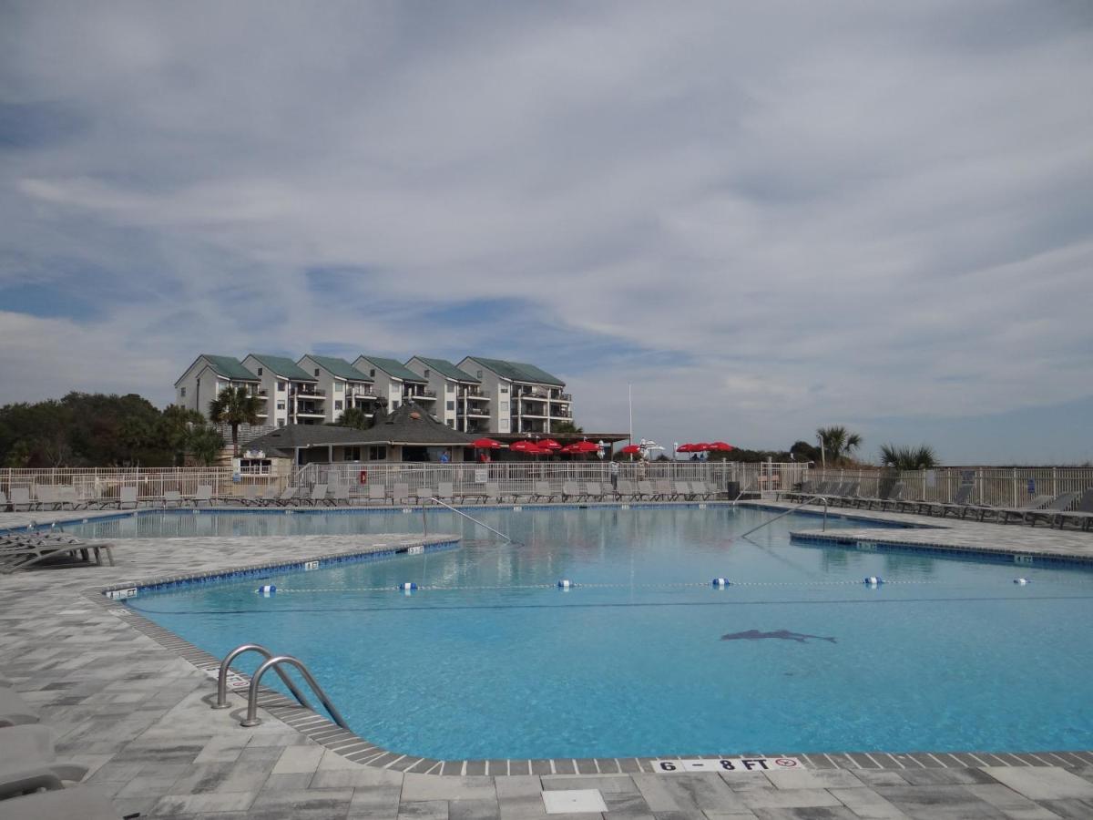 Apartment Luxury Beach With Amazing Amenities Biggest Pool On Hhi Beach Tennis