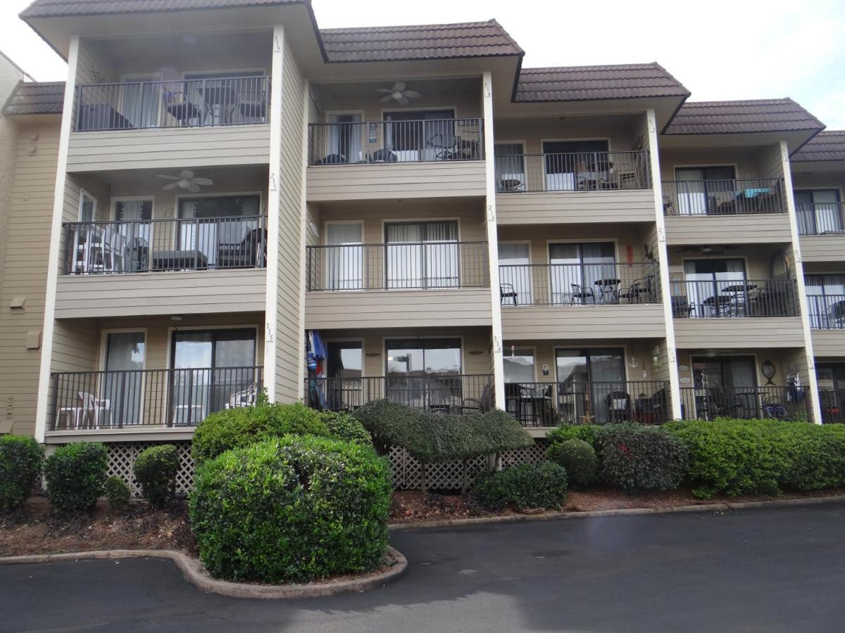 Luxury Beach With Amazing Amenities Biggest Pool On Hhi Beach Tennis Apartment