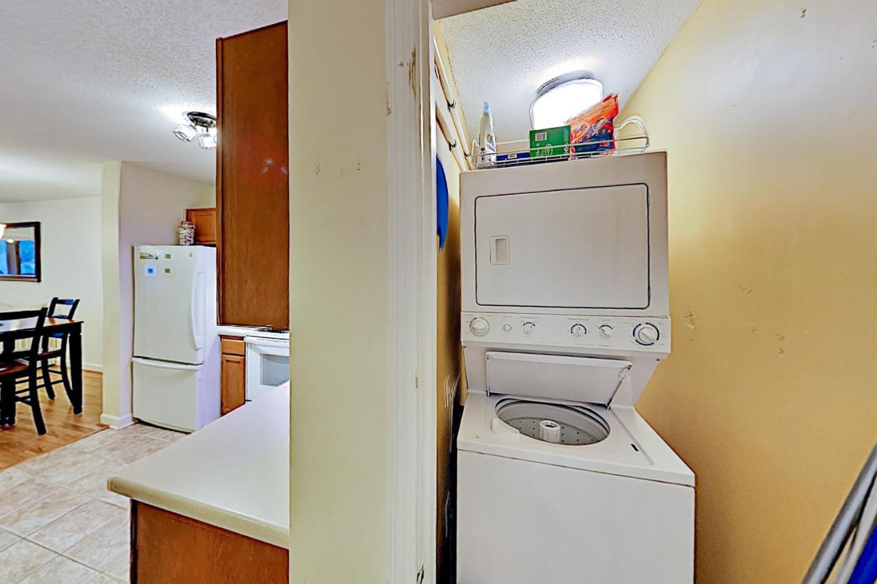 On Port Royal Sound Iii Apartment