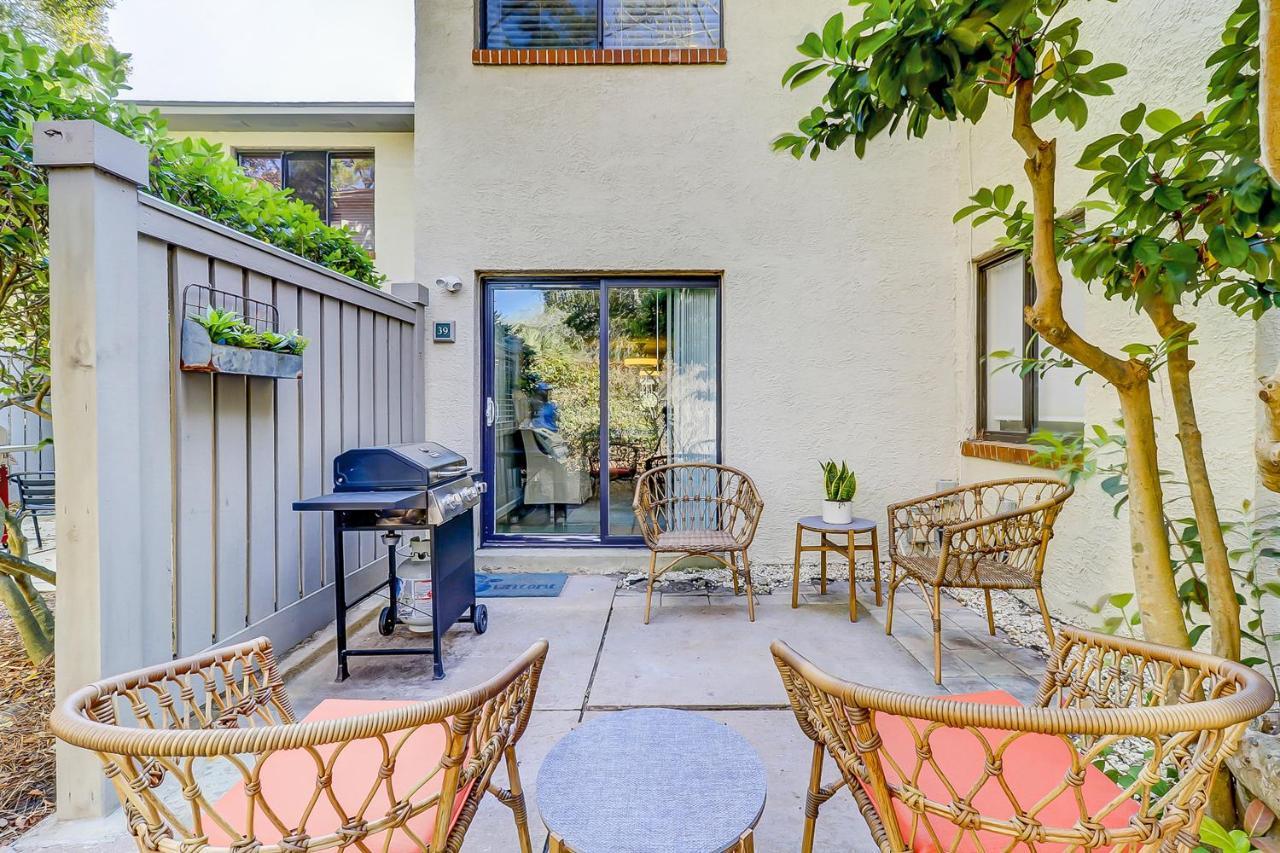 Villa Stones Throw *