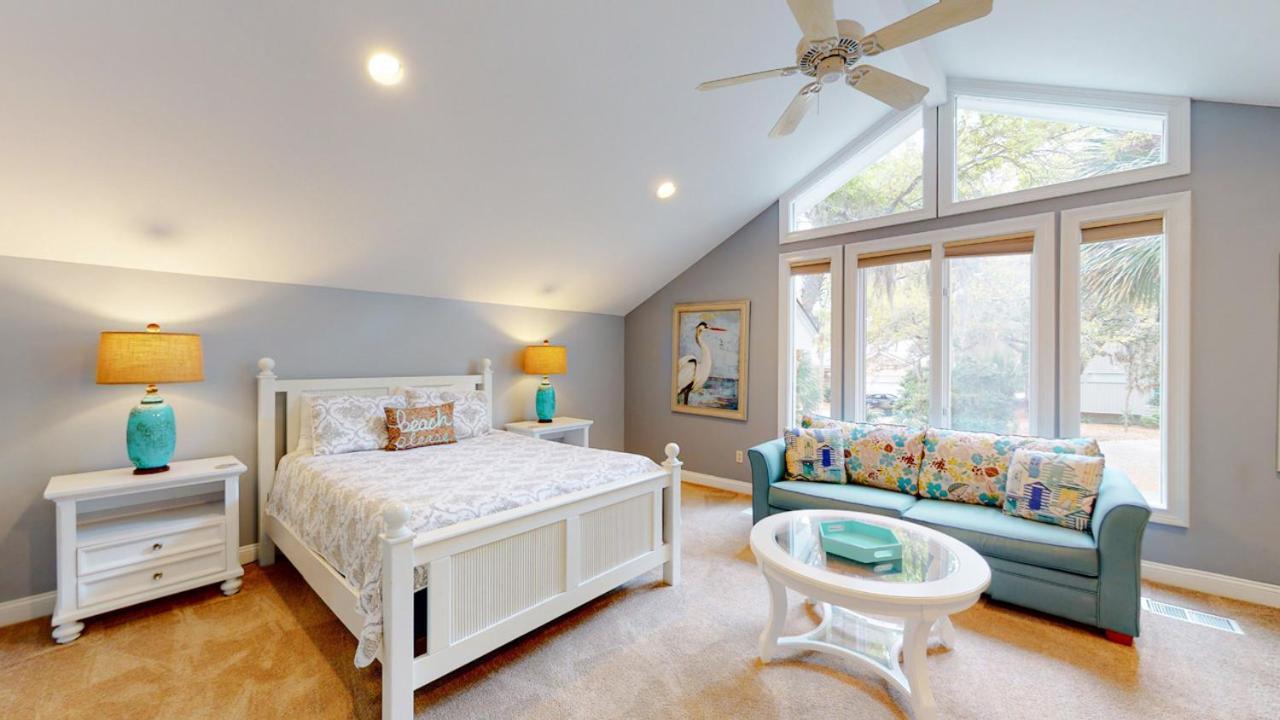 Holiday home 19 Heath Dr