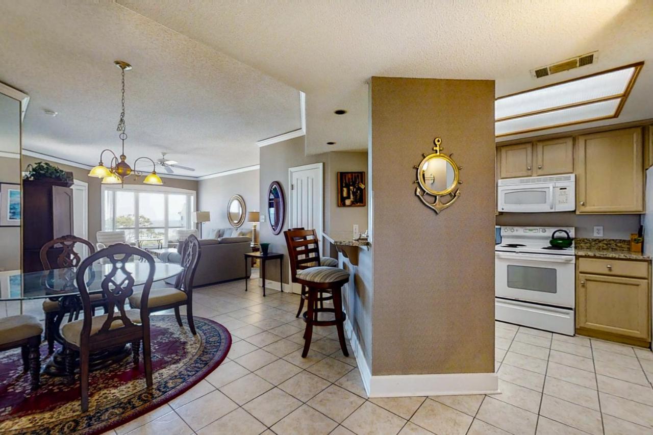 Windsor Court North 4504