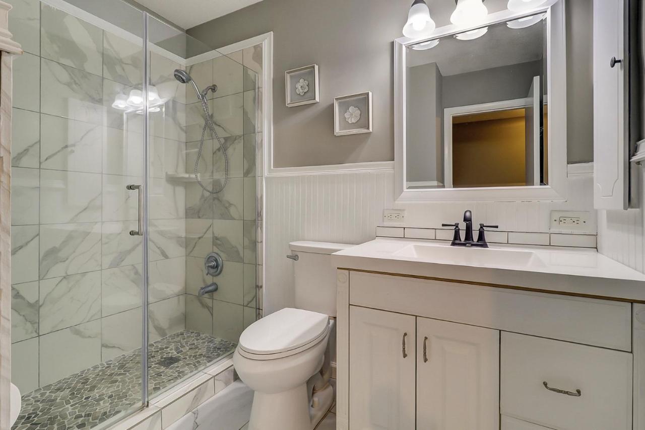 75 Hilton Head 2 Bedroom Forest