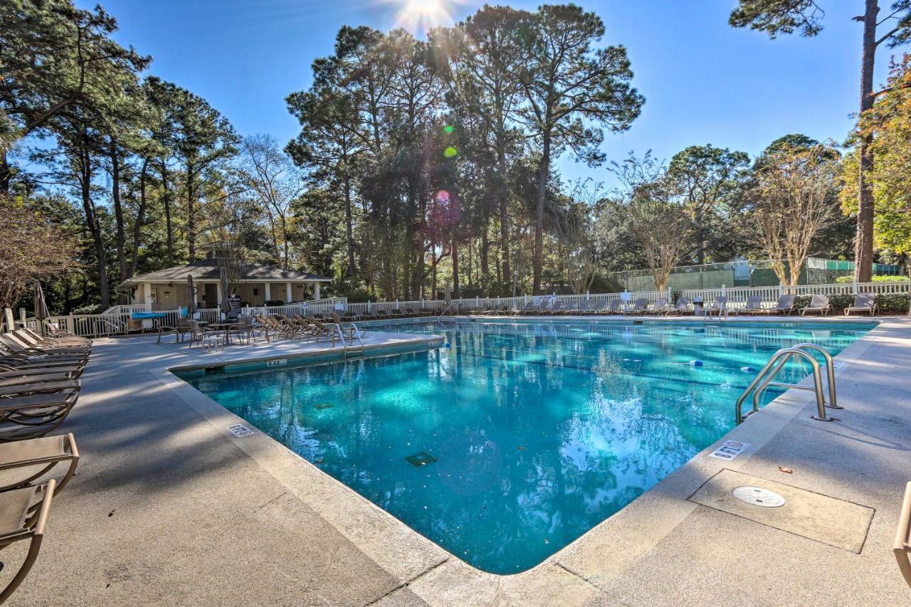 Oasis, 2 Blocks To Apartment *
