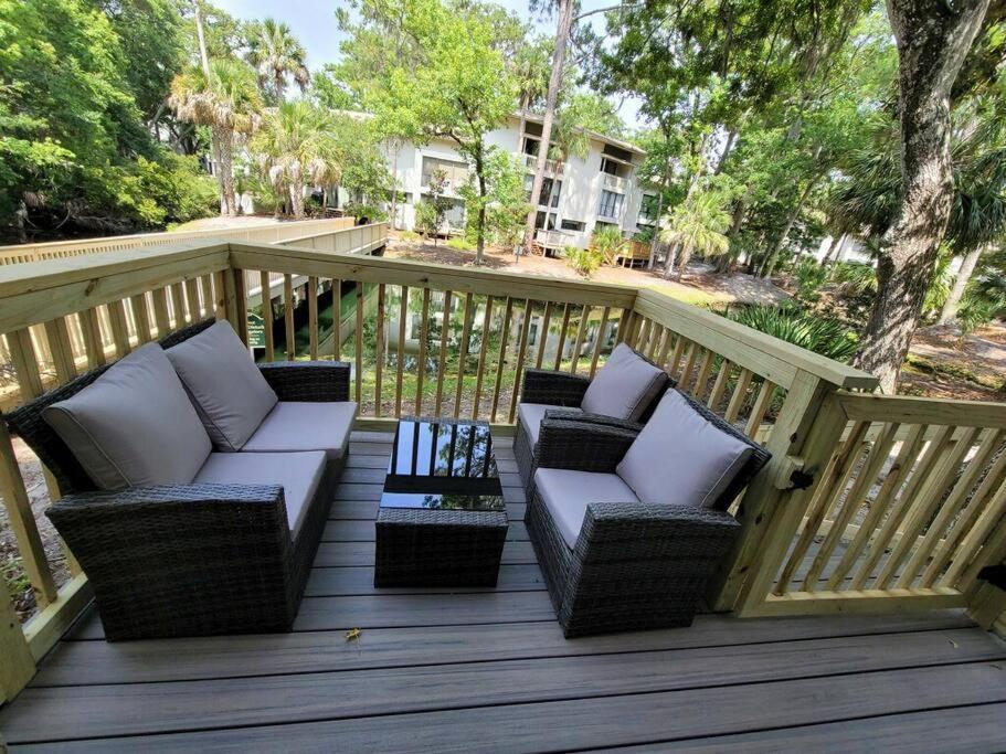 Contemporary Bliss-newly Renovated Cozy *