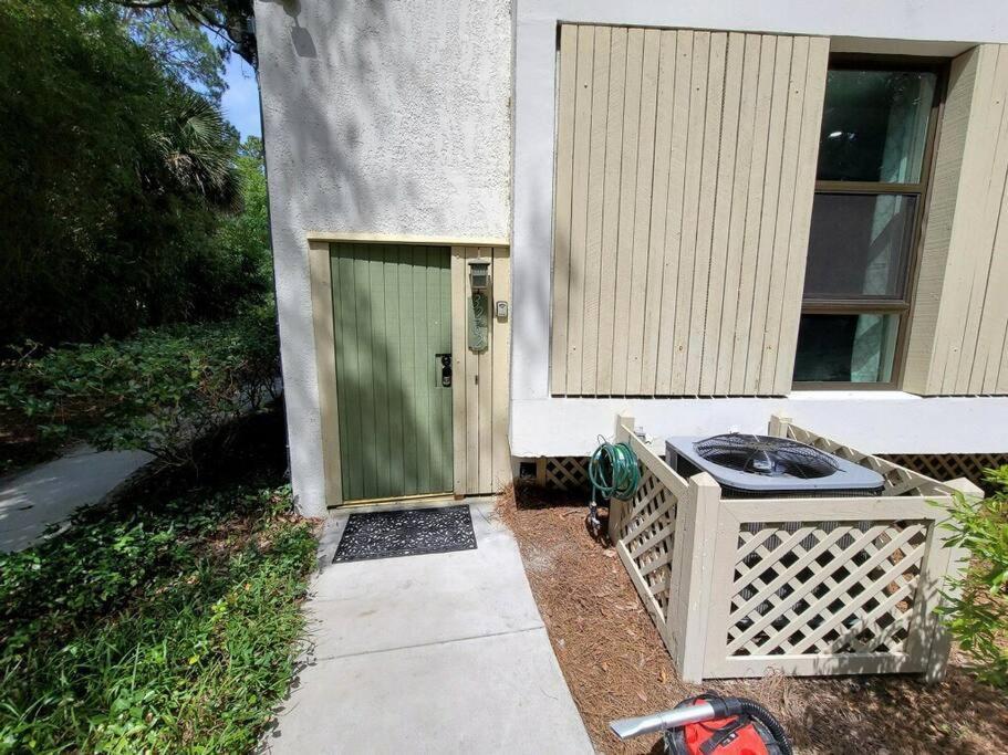 Contemporary Bliss-newly Renovated Cozy *