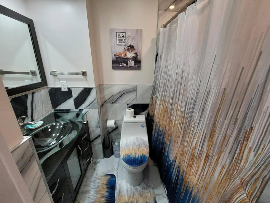 Contemporary Bliss-newly Renovated Cozy Villa *