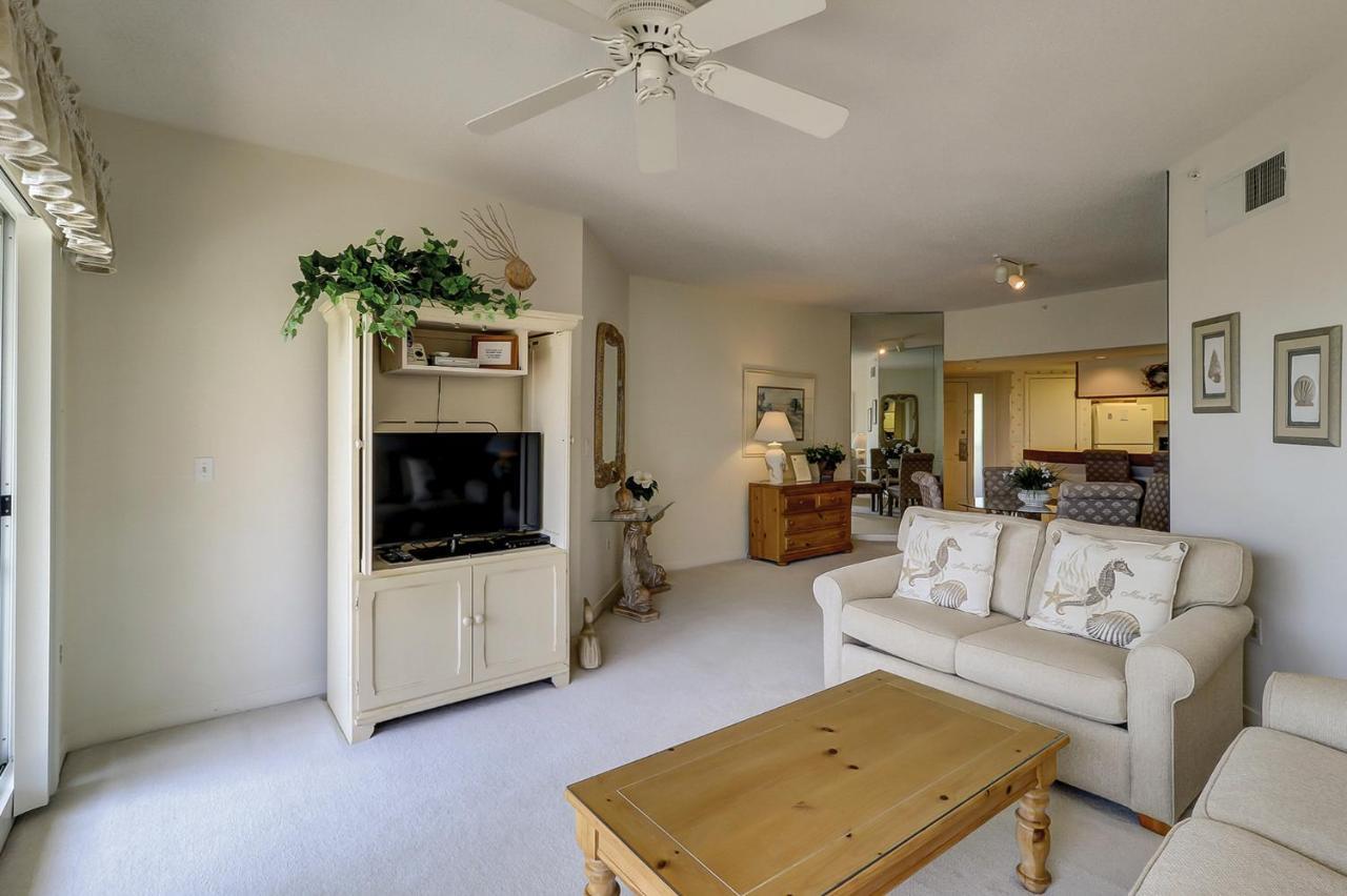 203 Barrington Arms Hilton Head Island