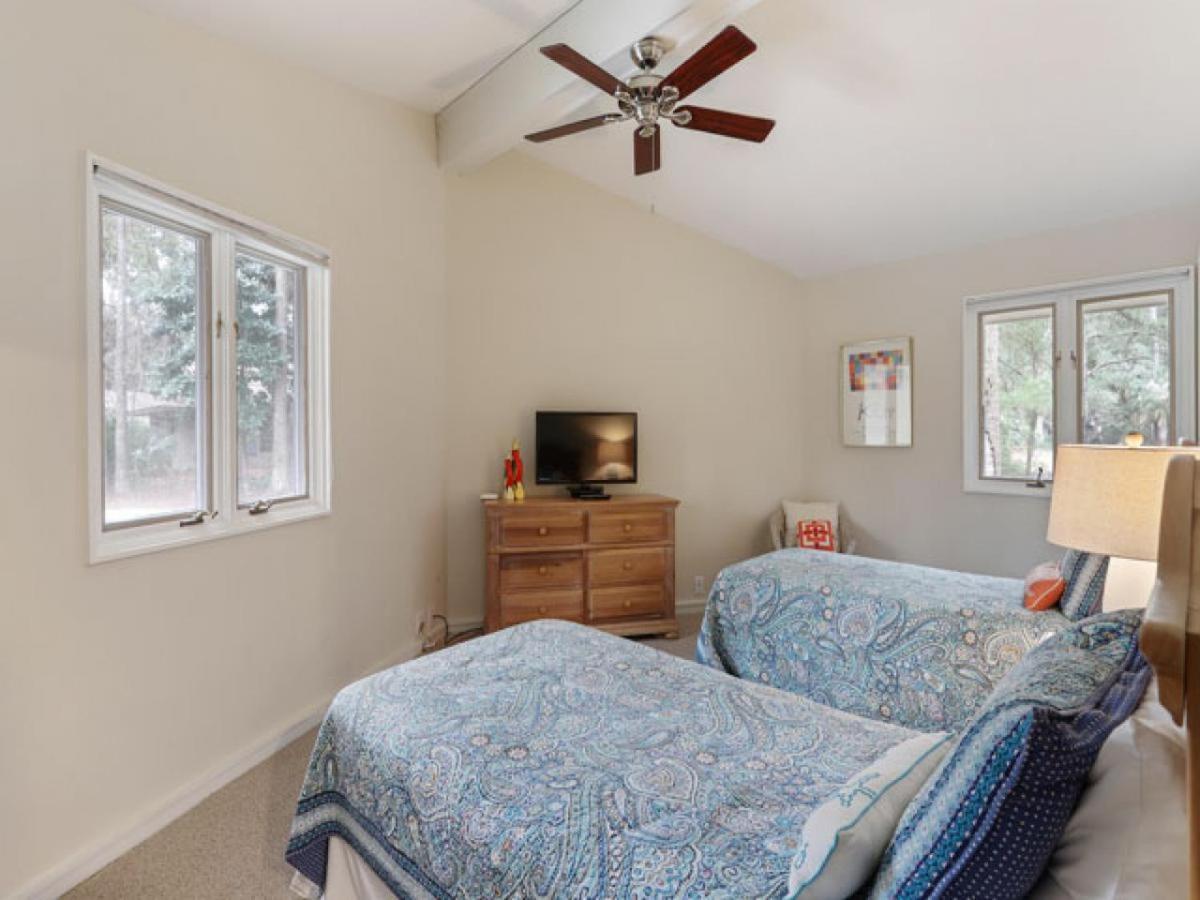 48 Woodbine Place Holiday home