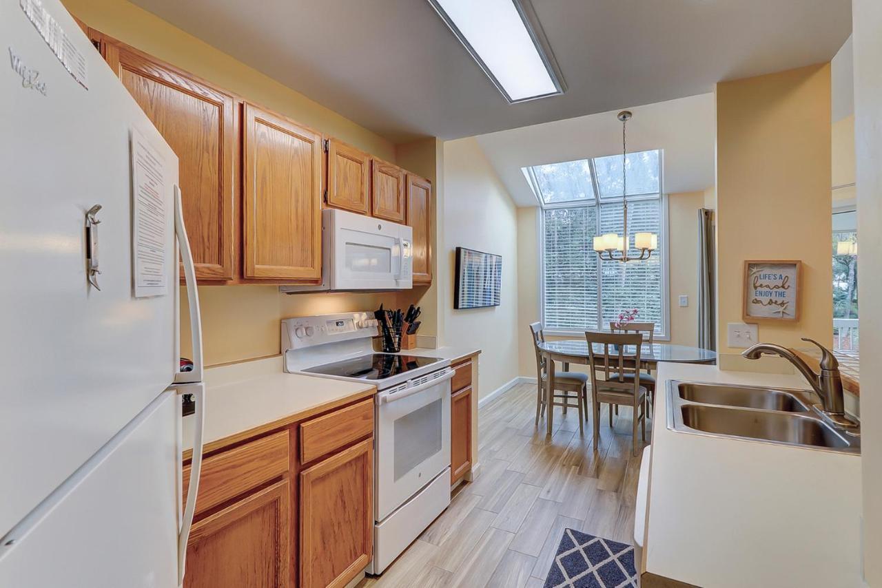 708 Barrington Park *