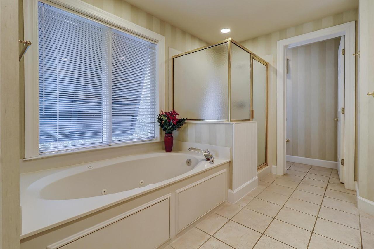 8129 Wendover Dunes