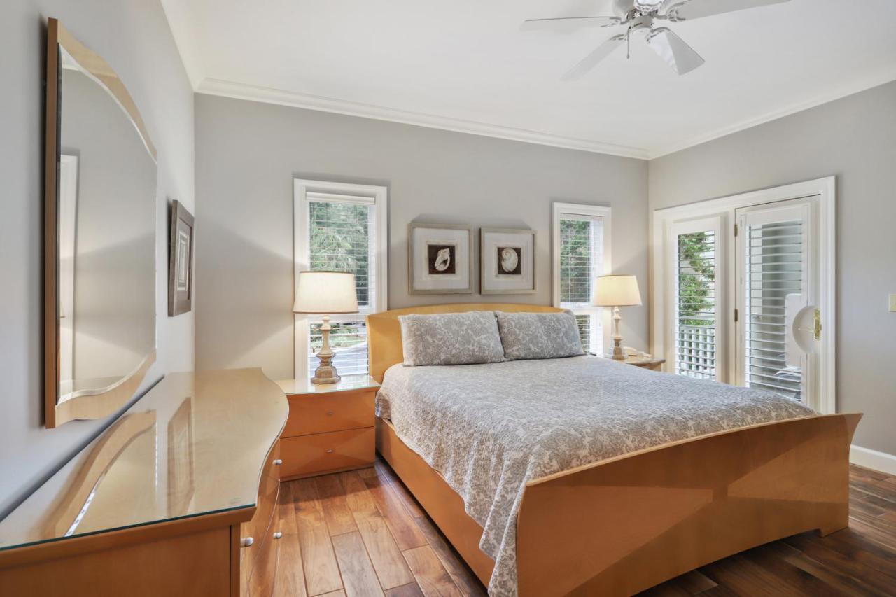 Holiday home 8121 Wendover Dunes Hilton Head Island